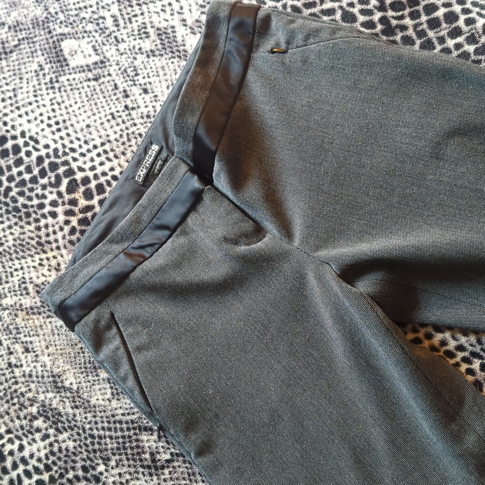 Express Columnist Pants, Size 0 R, dark grey with satin waistband